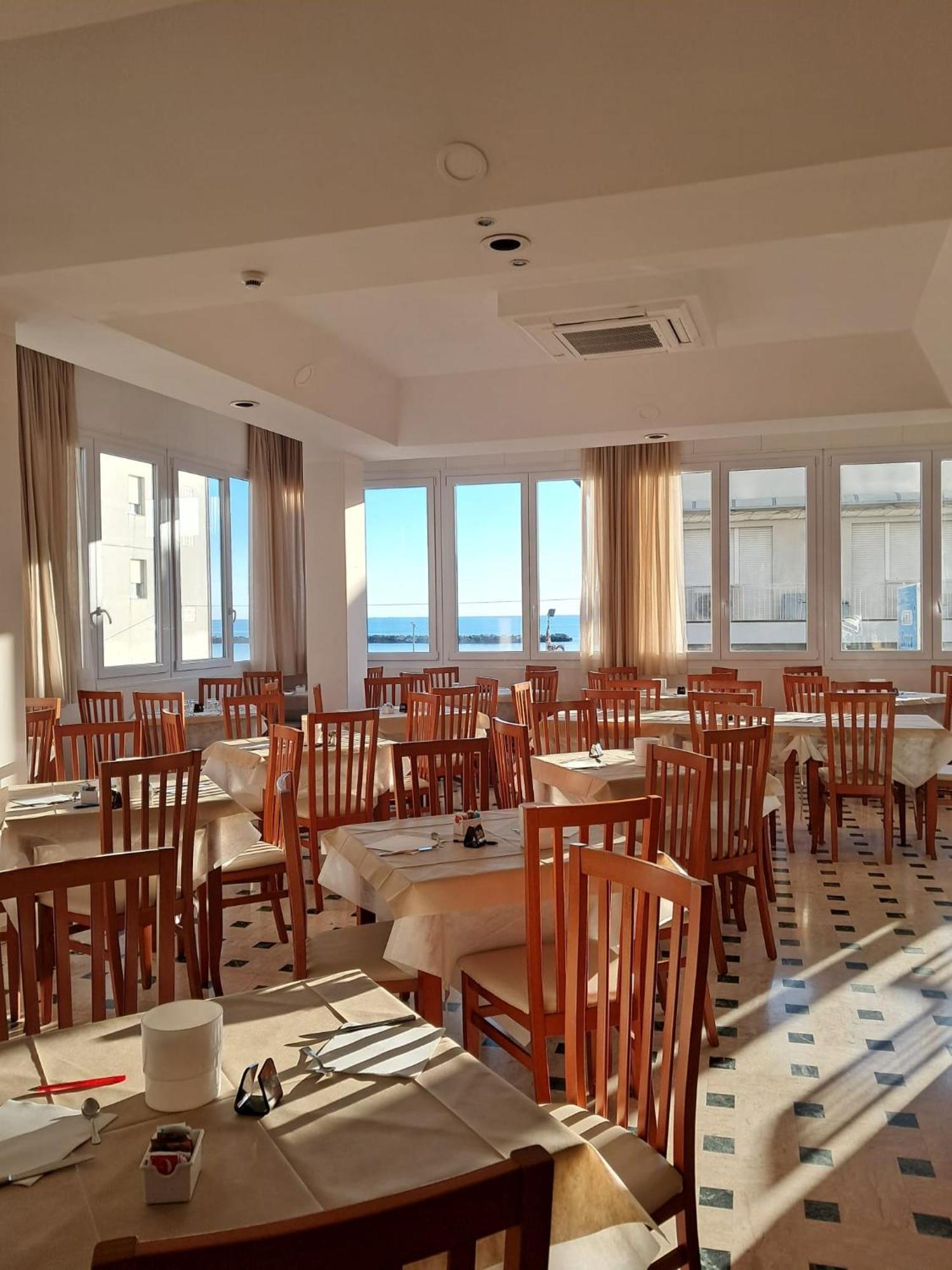 Hotel Barca D'Oro Bellaria-Igea Marina Dış mekan fotoğraf